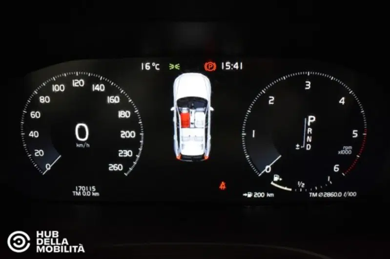 Volvo XC60 usata a Perugia (4)