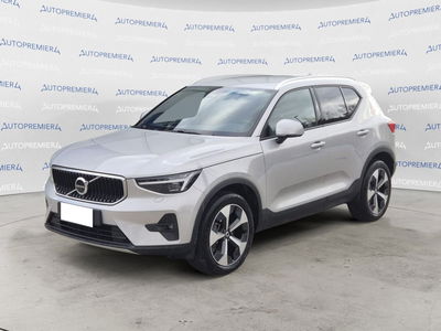 Volvo XC40 B3 automatico Core del 2025 usata a Como