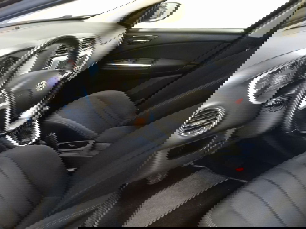 Lancia Delta usata a Torino (11)