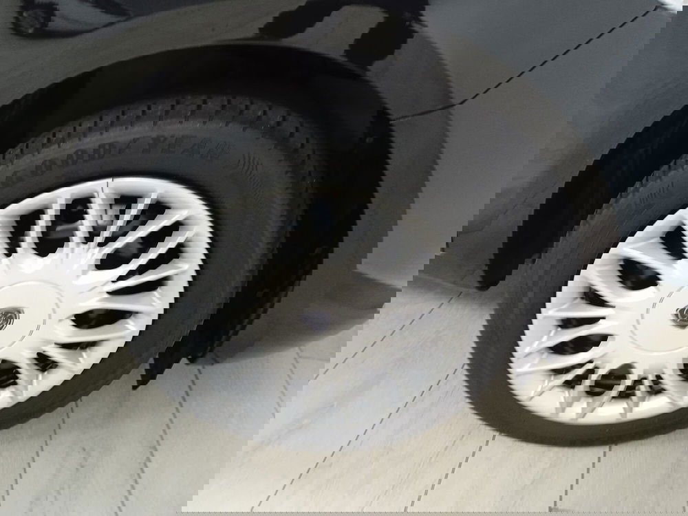 Lancia Ypsilon usata a Torino (8)