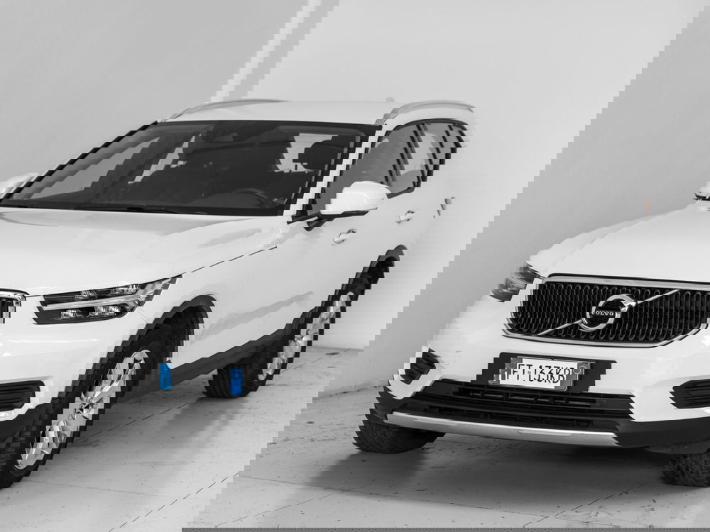 Volvo XC40 usata a Prato (2)