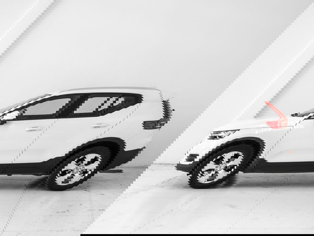 Volvo XC40 usata a Prato (3)