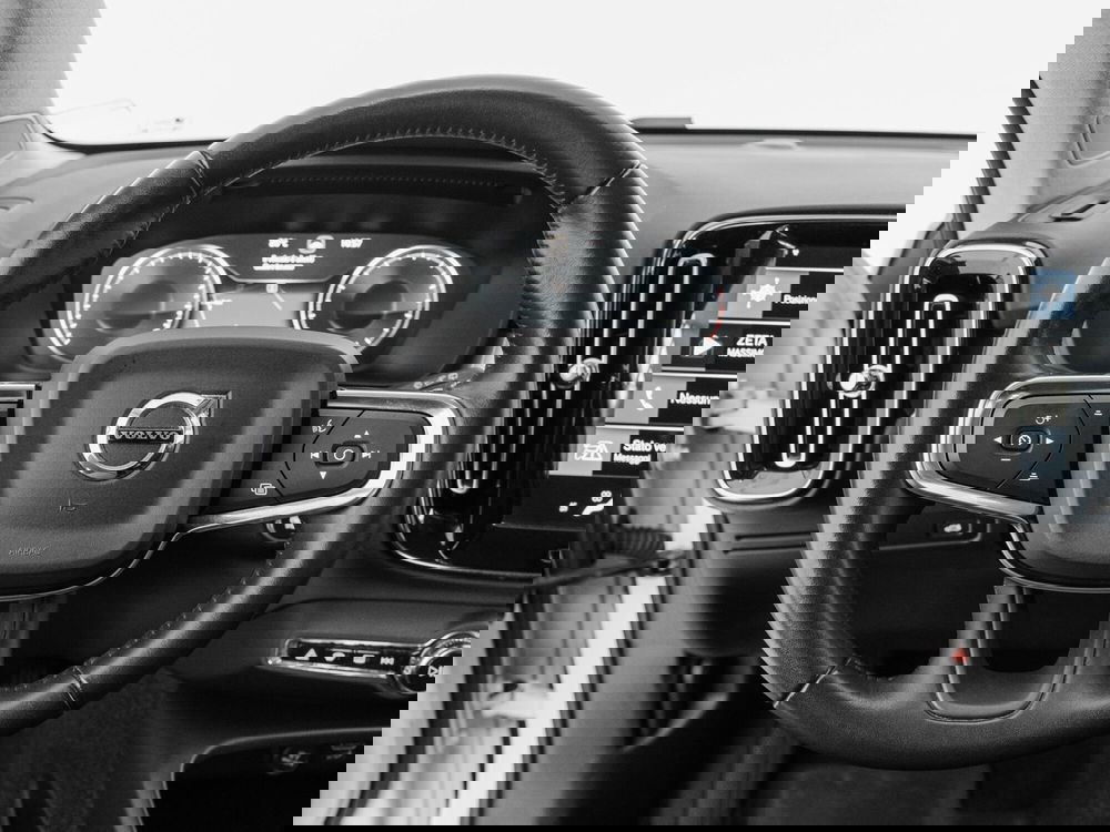 Volvo XC40 usata a Prato (8)