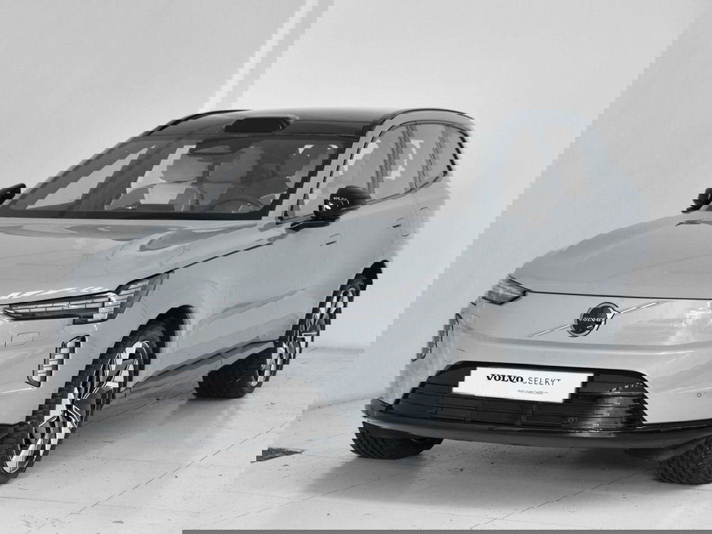 Volvo EX90 nuova a Prato