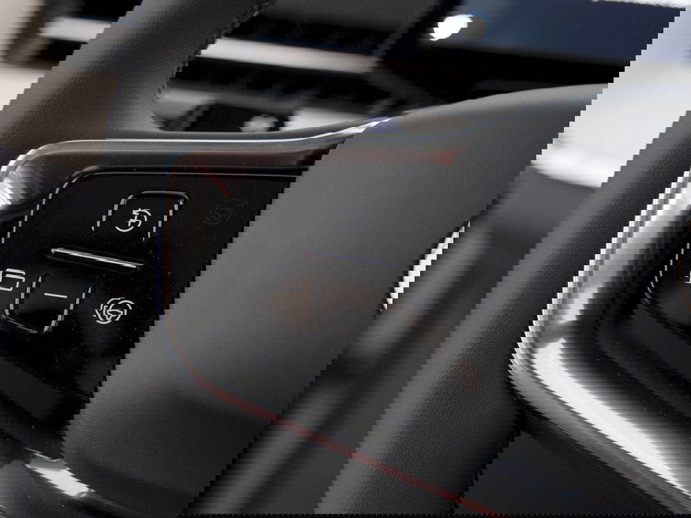 Volvo EX90 nuova a Prato (12)