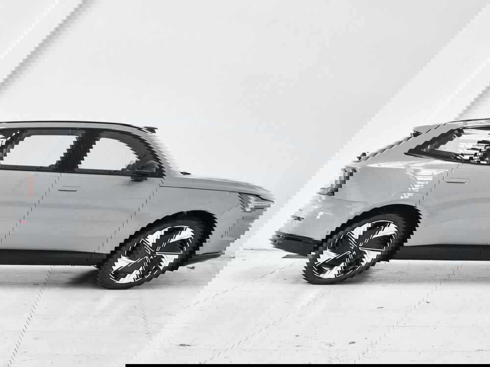 Volvo EX90 nuova a Prato (6)