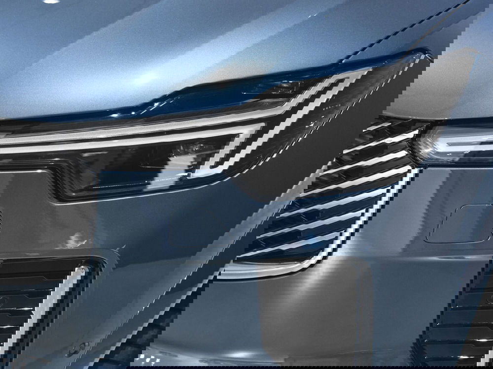 Volvo XC90 nuova a Prato (5)