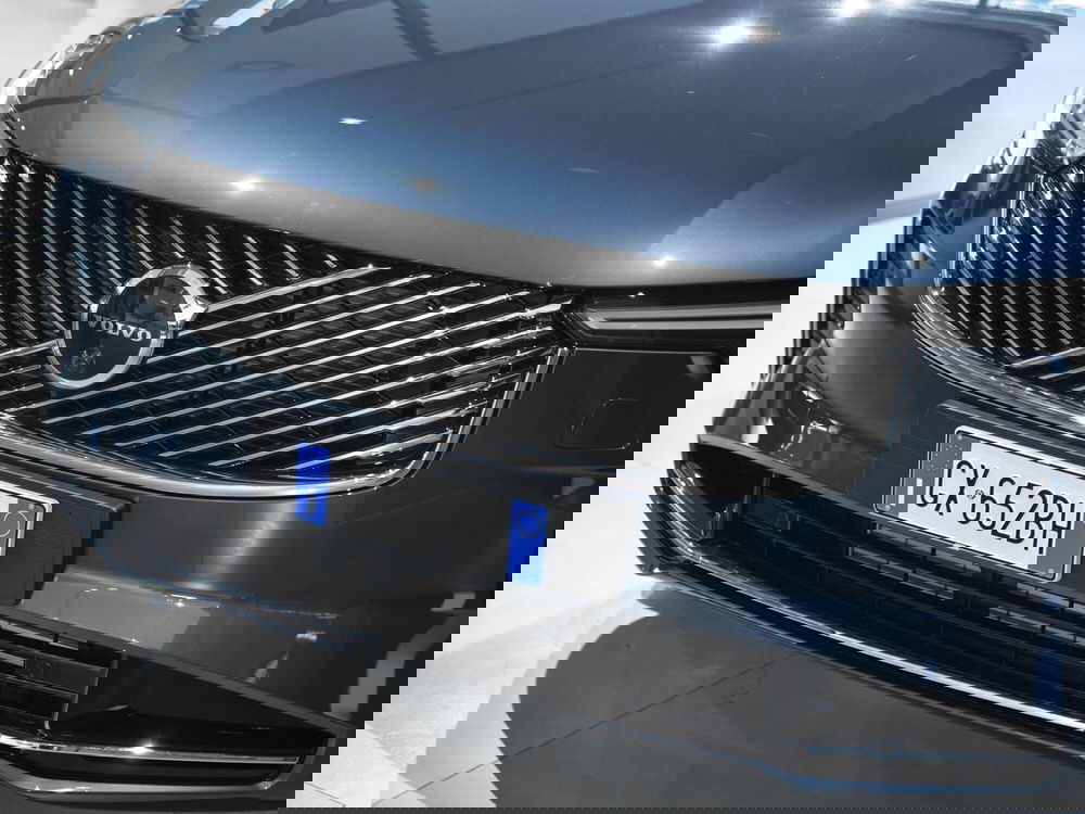 Volvo XC90 nuova a Prato (6)