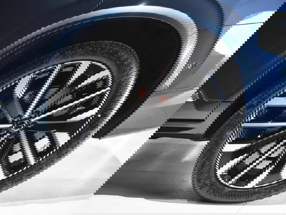 Volvo XC90 nuova a Prato (7)