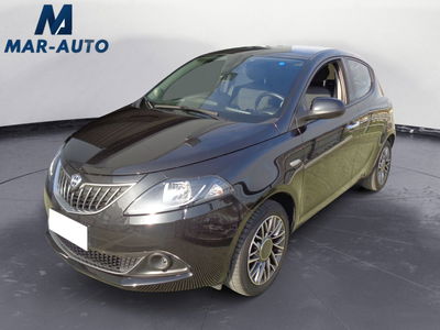 Lancia Ypsilon 1.0 FireFly 5 porte S&amp;S Hybrid Gold Plus del 2023 usata a Castelfranco Veneto