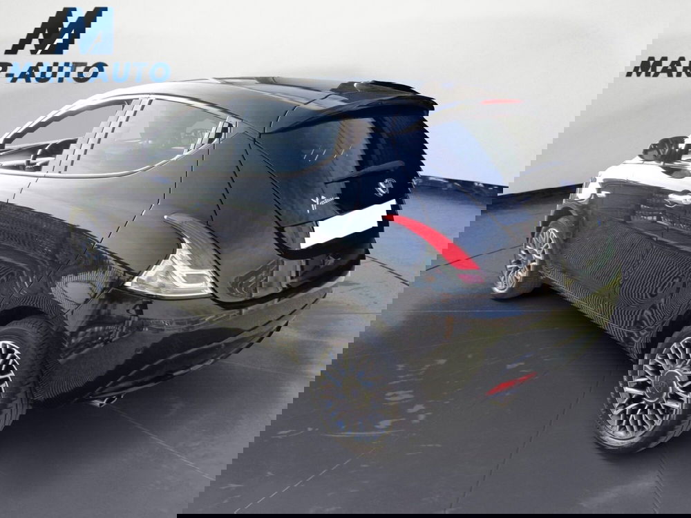 Lancia Ypsilon usata a Treviso (2)