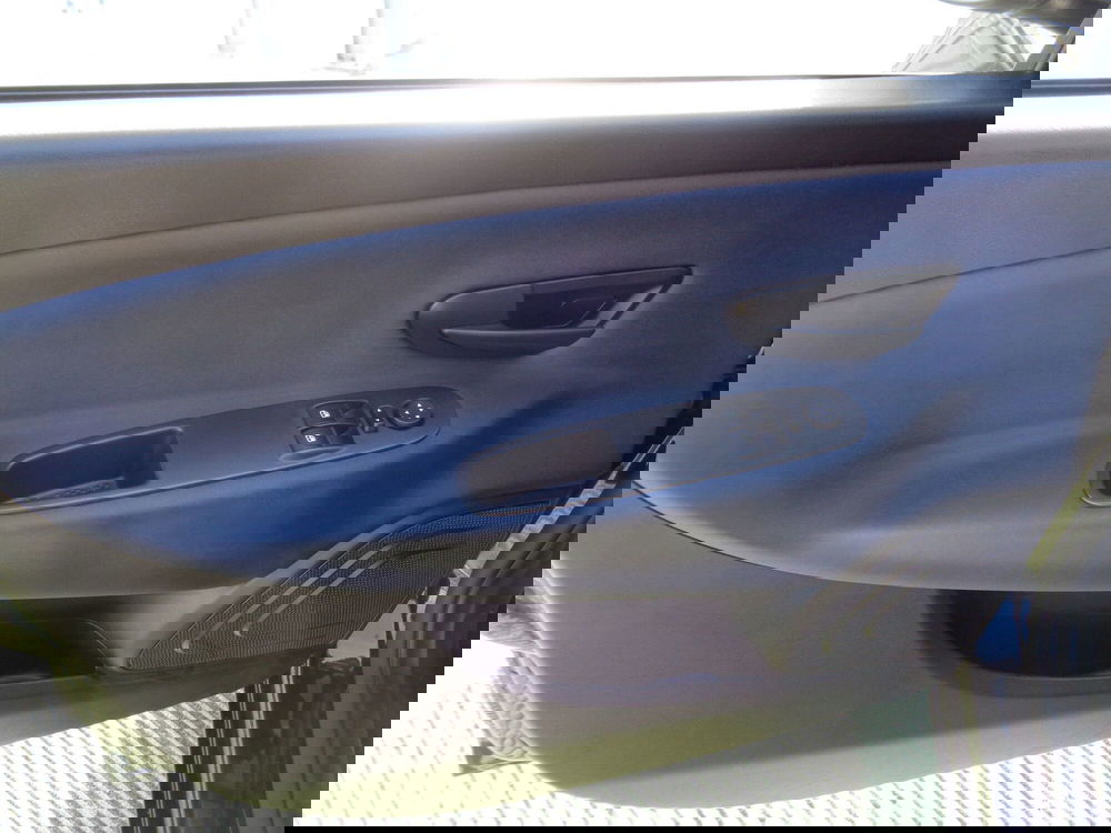 Lancia Ypsilon usata a Treviso (7)