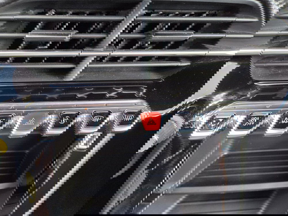 Peugeot 208 usata a Cremona (15)