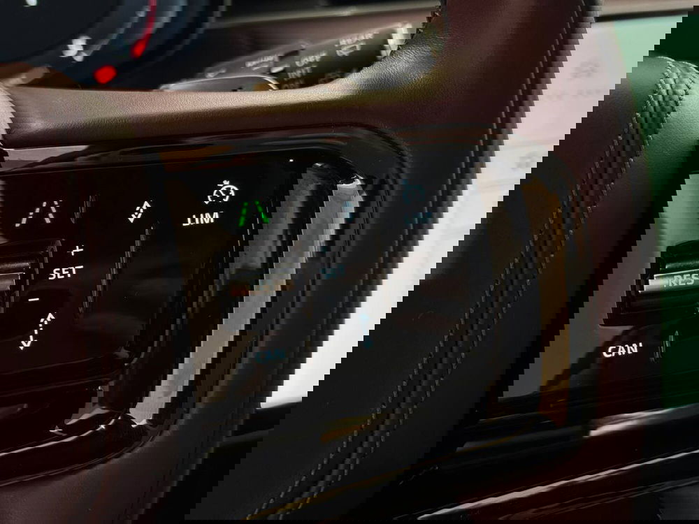 Land Rover Range Rover Sport usata a Savona (16)