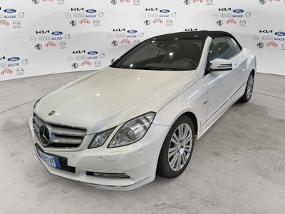 Mercedes-Benz Classe E 300 BlueEFFICIENCY Avantgarde del 2012 usata a Caresanablot