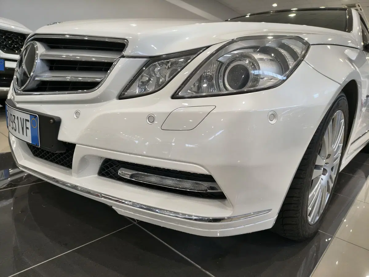Mercedes-Benz Classe E usata a Vercelli (10)