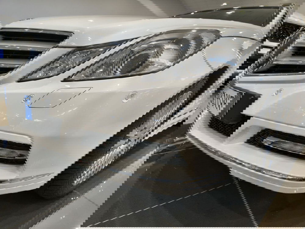 Mercedes-Benz Classe E usata a Vercelli (10)