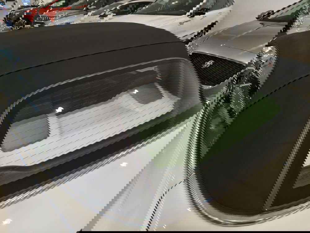 Mercedes-Benz Classe E usata a Vercelli (12)