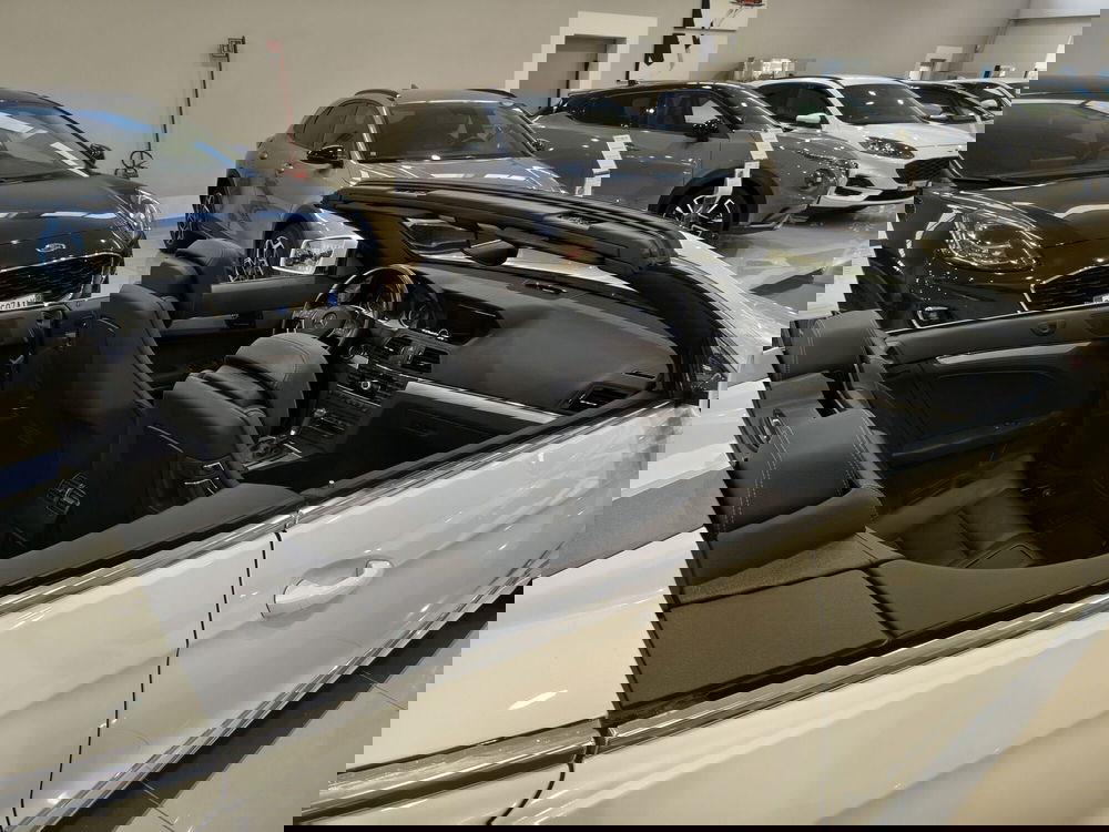 Mercedes-Benz Classe E usata a Vercelli (14)