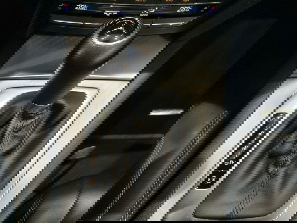 Mercedes-Benz Classe E usata a Vercelli (19)