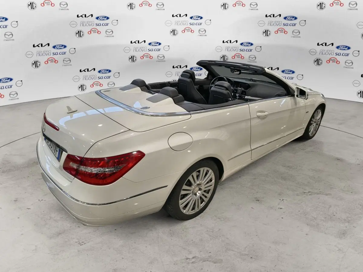 Mercedes-Benz Classe E usata a Vercelli (7)