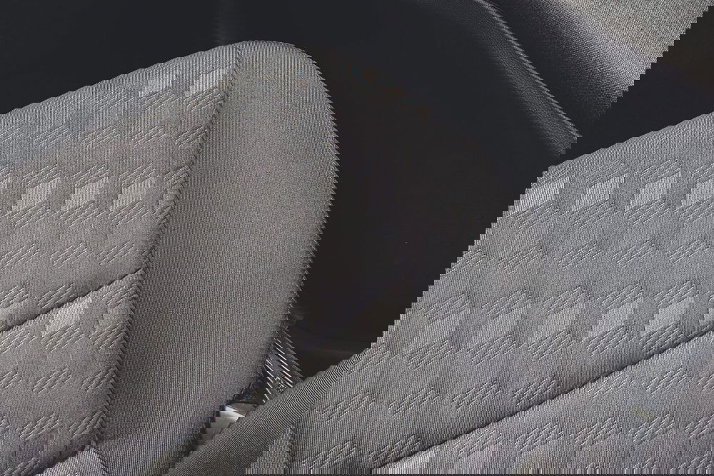 Mazda Mazda2 Hybrid nuova a Vercelli (14)