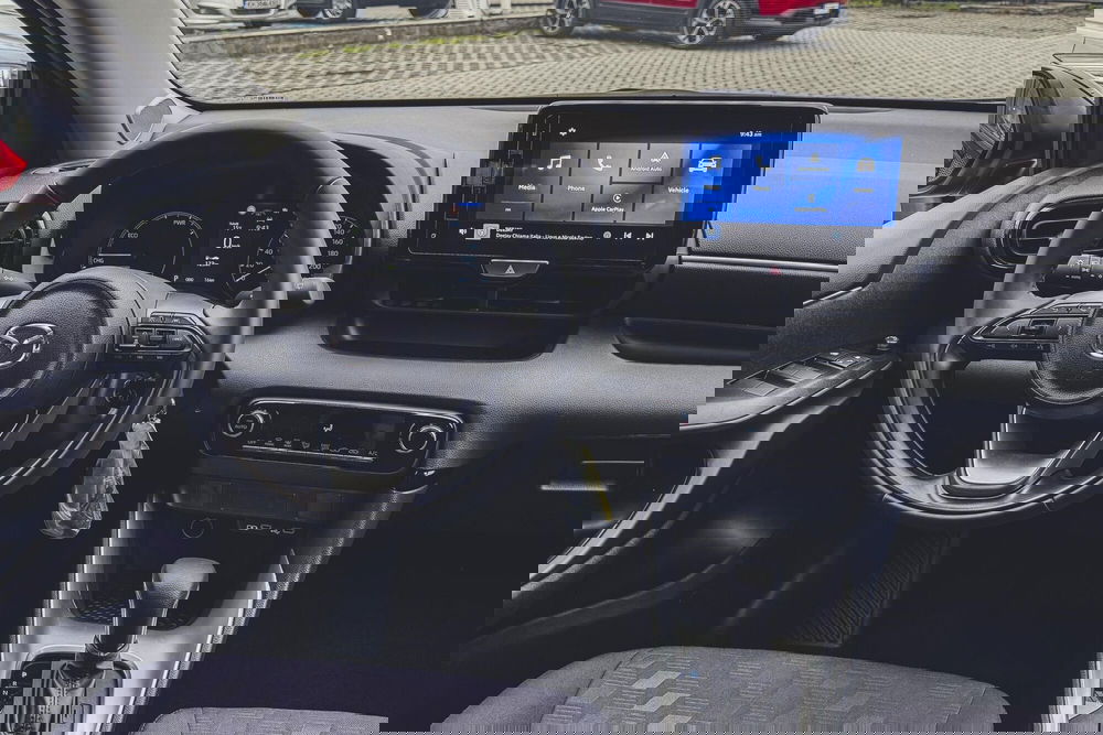 Mazda Mazda2 Hybrid nuova a Vercelli (8)