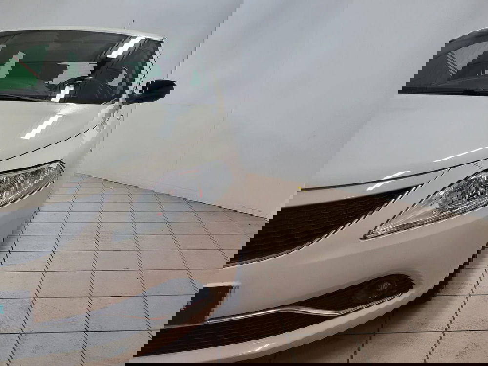 Lancia Ypsilon usata a Arezzo (5)