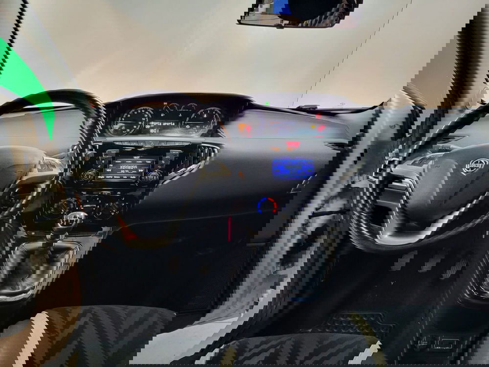 Lancia Ypsilon usata a Arezzo (6)