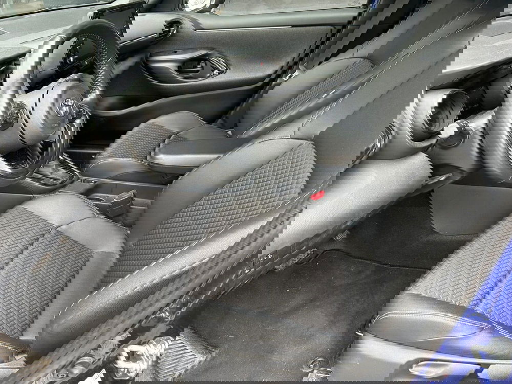 Toyota Yaris usata a Bergamo (11)
