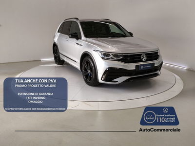 Volkswagen Tiguan 2.0 TDI 150 CV SCR DSG 4MOTION R-Line del 2021 usata a Bologna