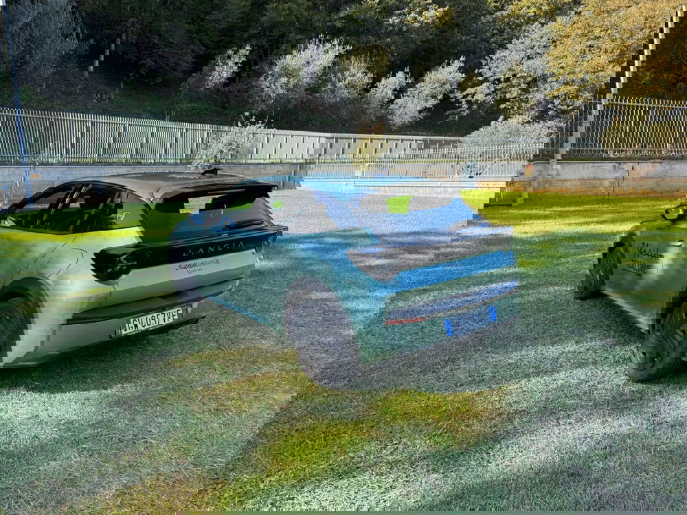 Lancia Ypsilon usata a Salerno (3)