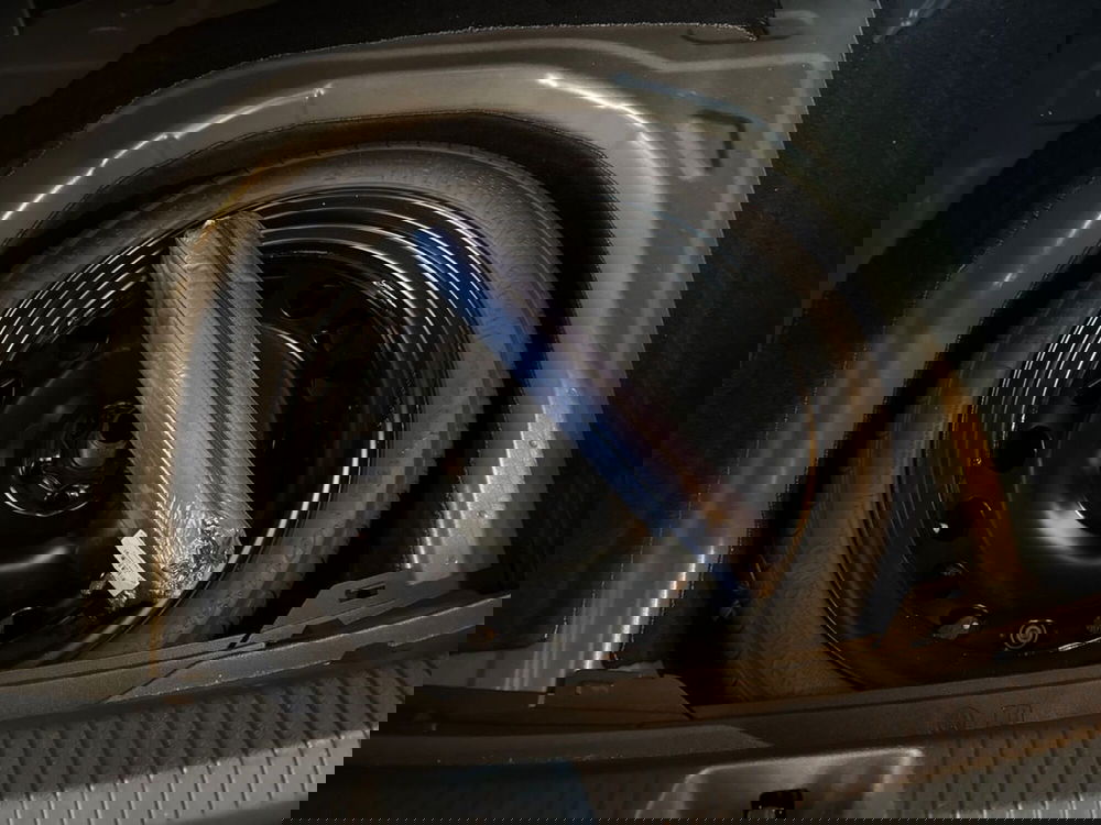 Volkswagen Taigo usata a Prato (17)