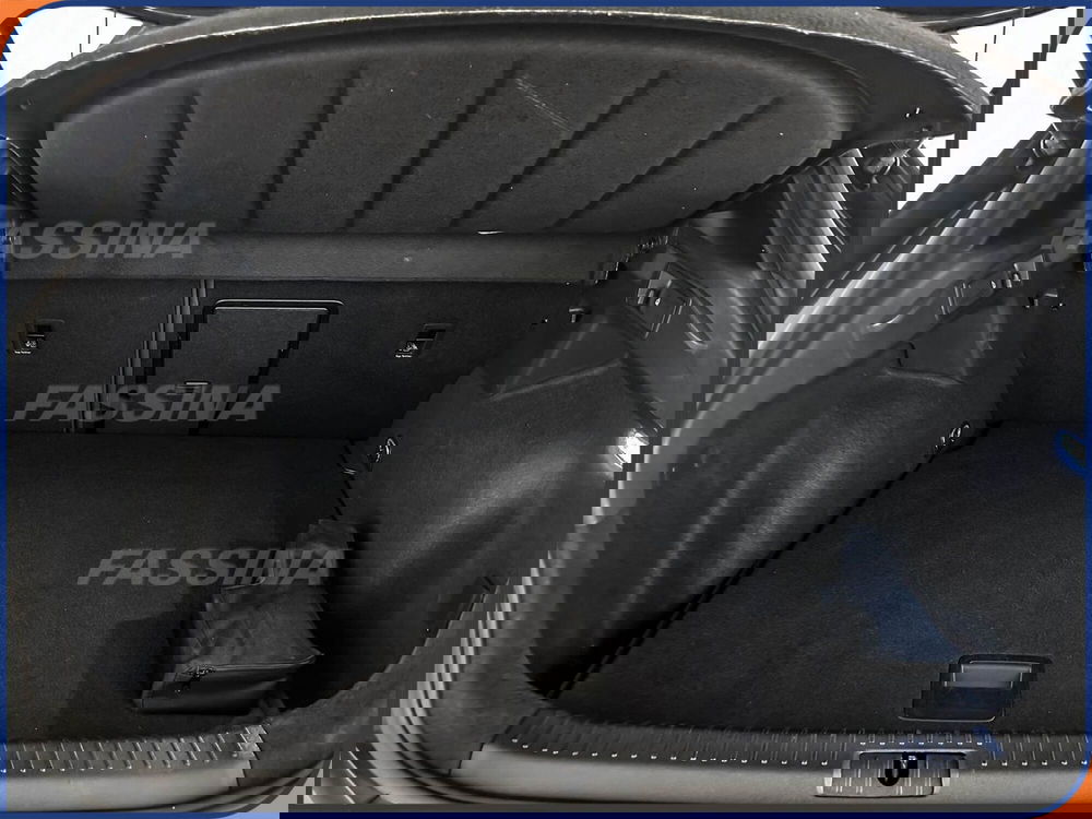 Cupra Formentor usata a Milano (12)