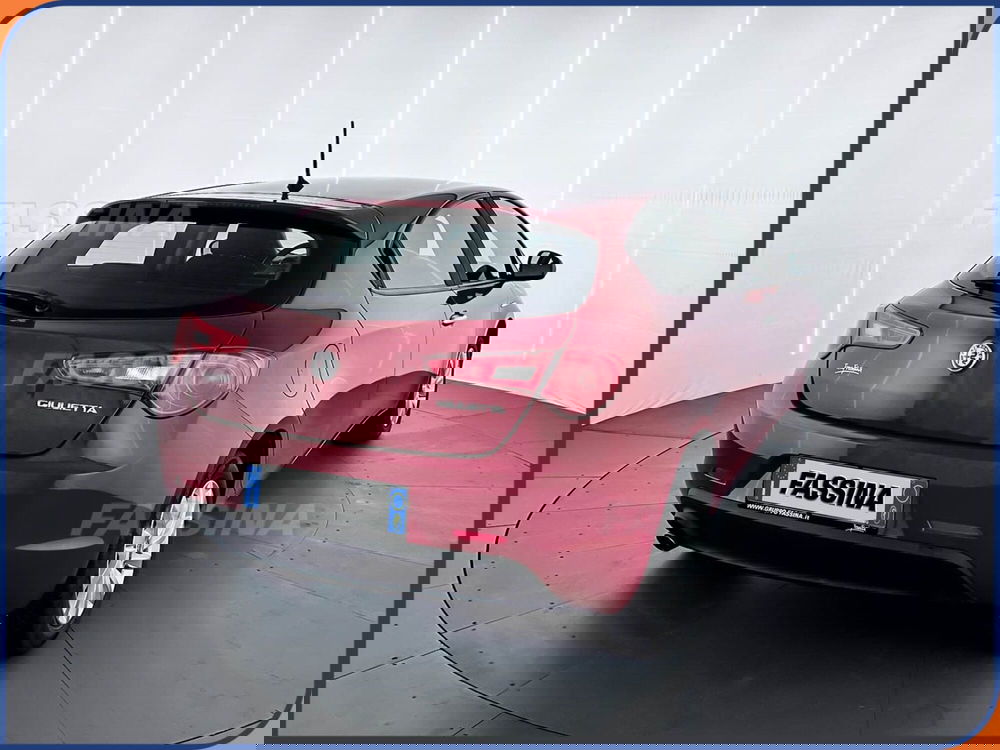 Alfa Romeo Giulietta usata a Milano (6)