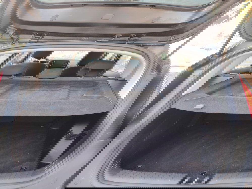 Hyundai Bayon usata a Massa-Carrara (11)