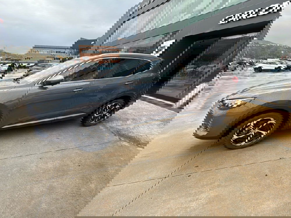 Mg HS usata a Cosenza (2)