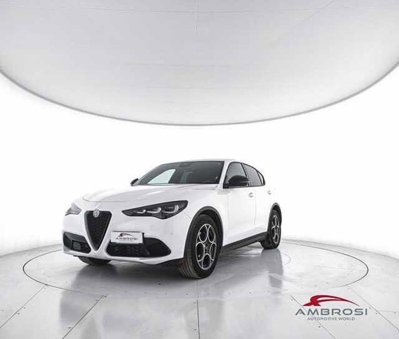Alfa Romeo Stelvio usata a Viterbo