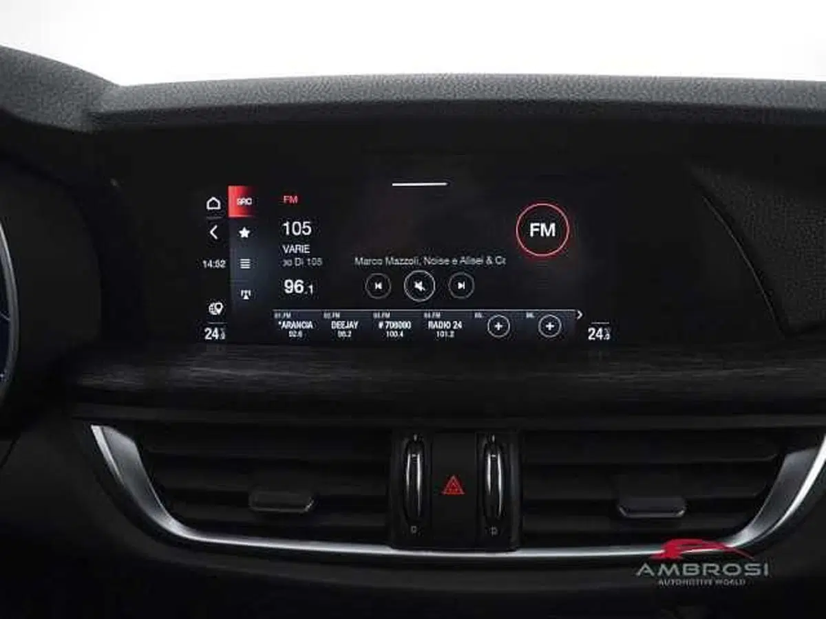 Alfa Romeo Stelvio usata a Viterbo (14)