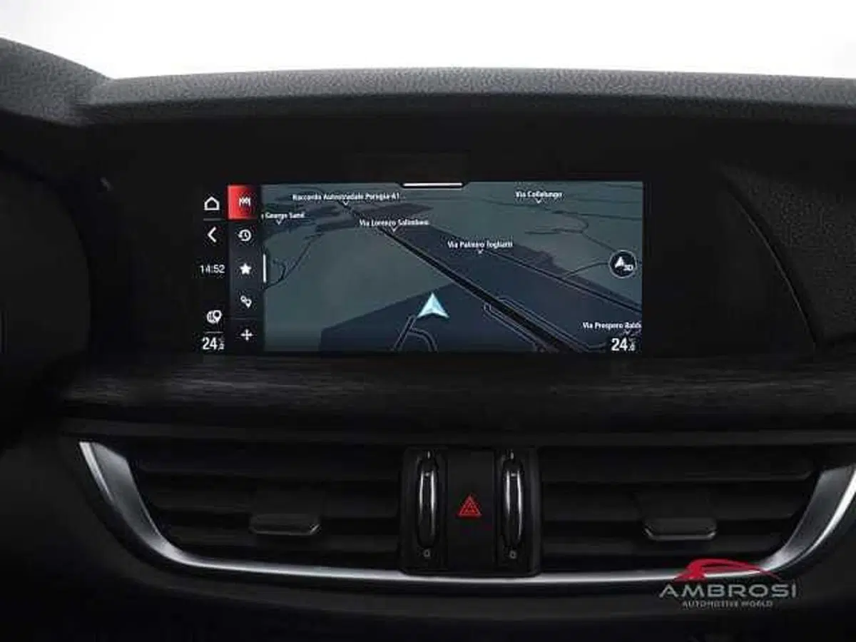 Alfa Romeo Stelvio usata a Viterbo (15)