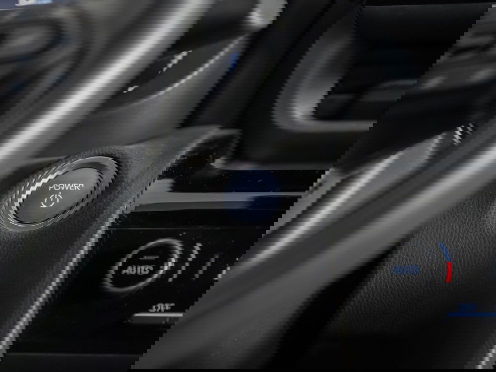 Toyota Yaris Cross usata a Foggia (19)