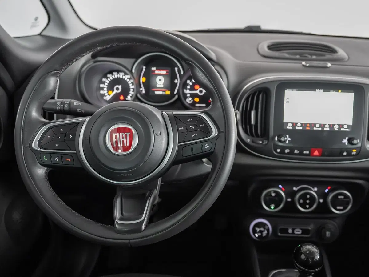 Fiat 500L usata a Foggia (9)