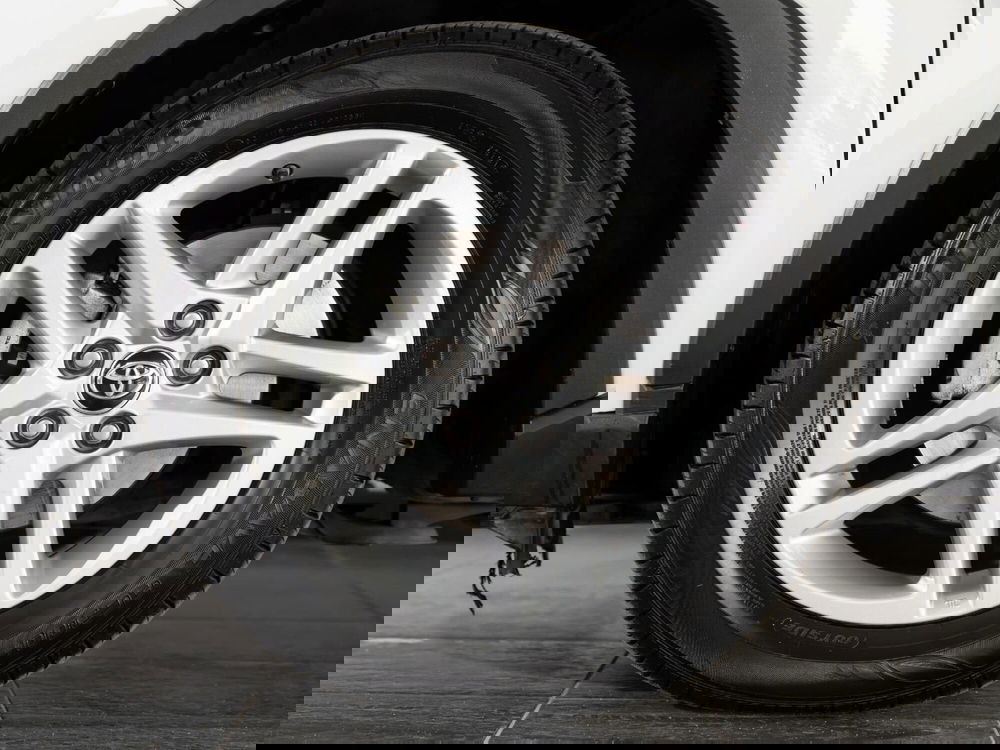 Toyota Toyota C-HR usata a Foggia (15)