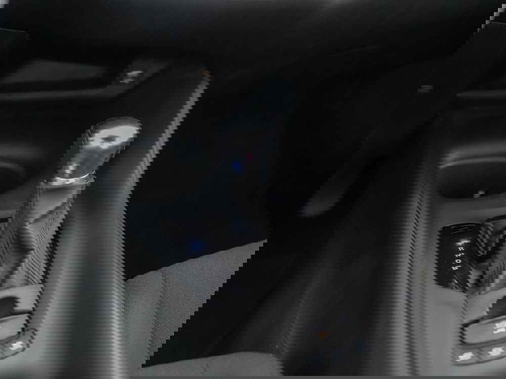 Toyota Toyota C-HR usata a Foggia (17)