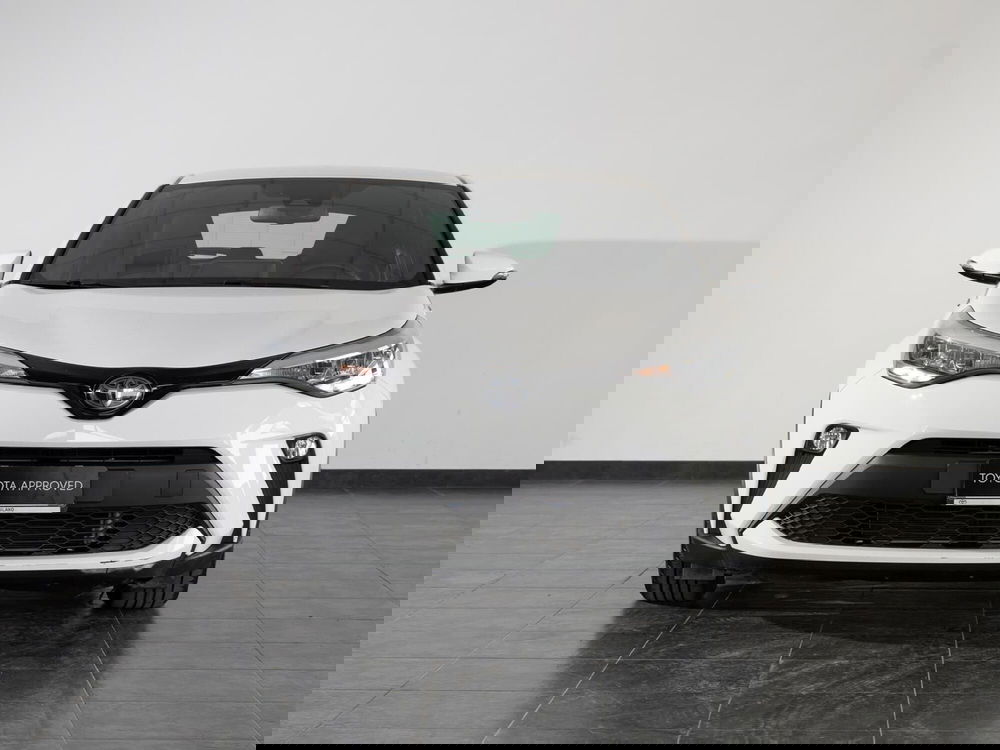 Toyota Toyota C-HR usata a Foggia (5)