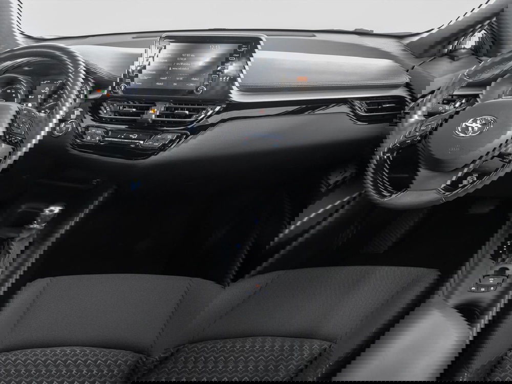 Toyota Toyota C-HR usata a Foggia (9)