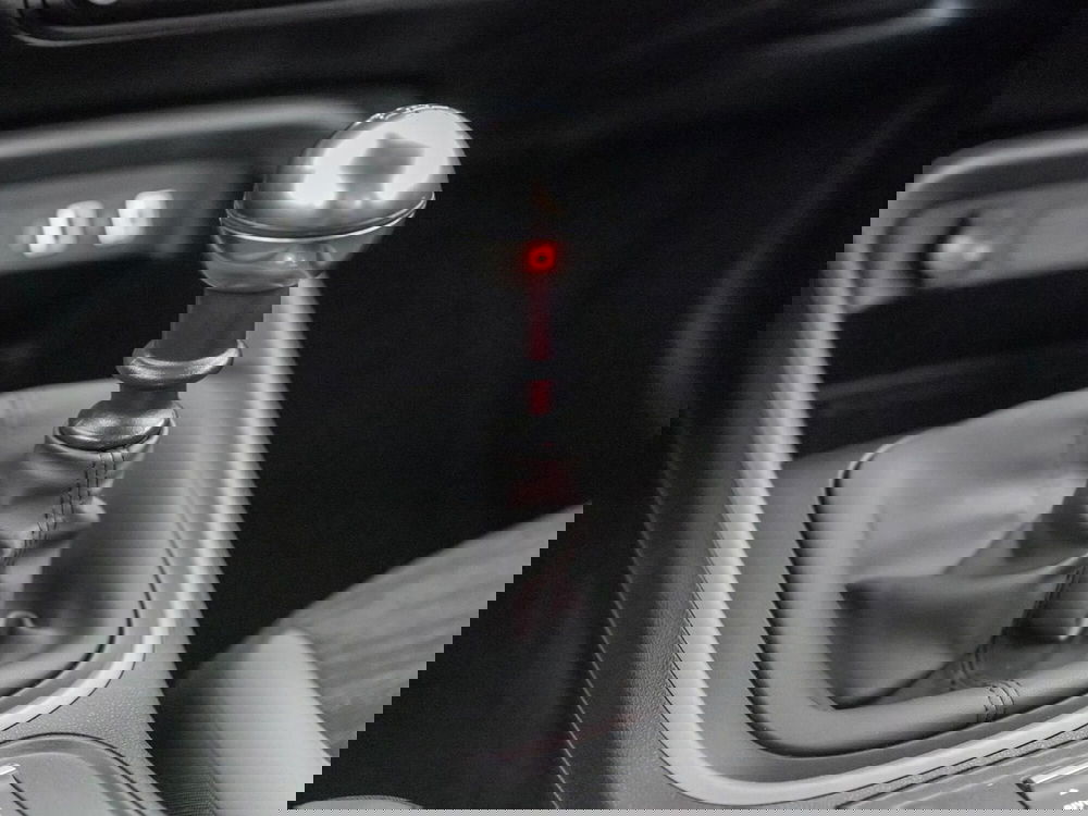 Jeep Avenger usata a Barletta-Andria-Trani (16)