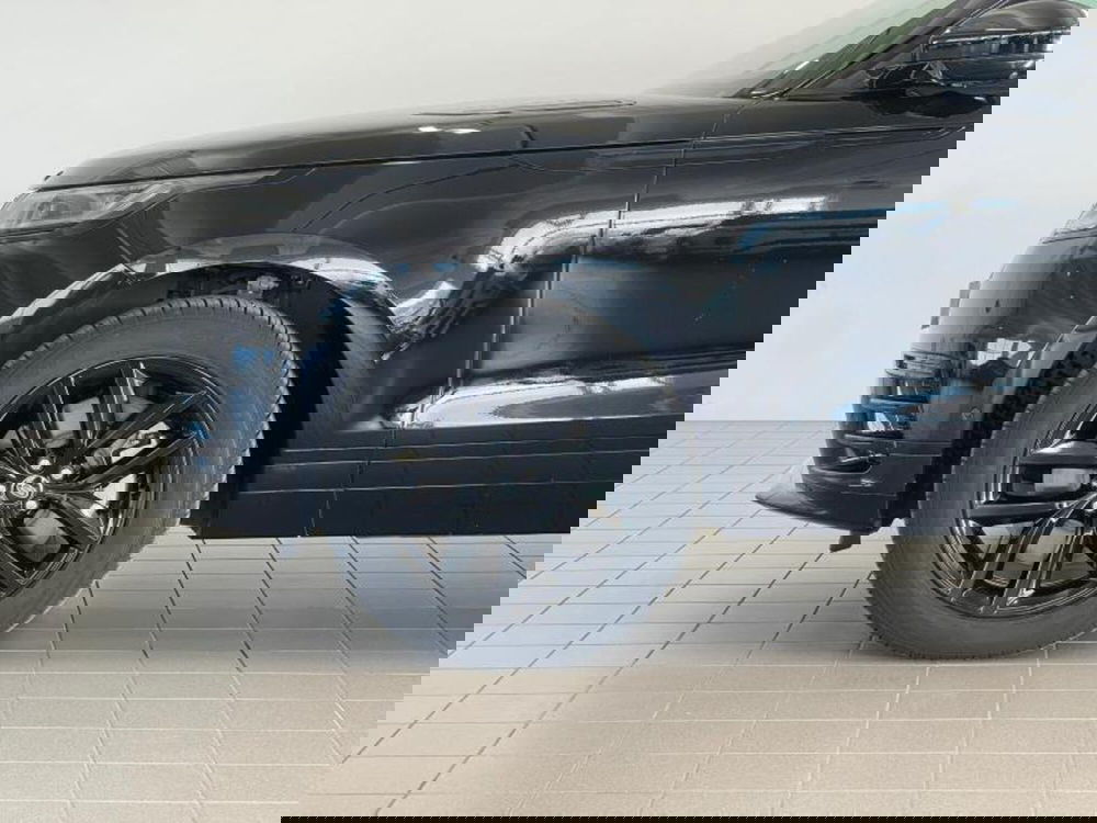 Land Rover Range Rover Velar usata a Venezia (4)