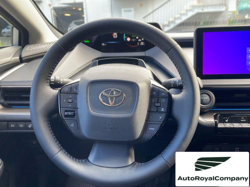 Toyota Prius nuova a Roma (4)