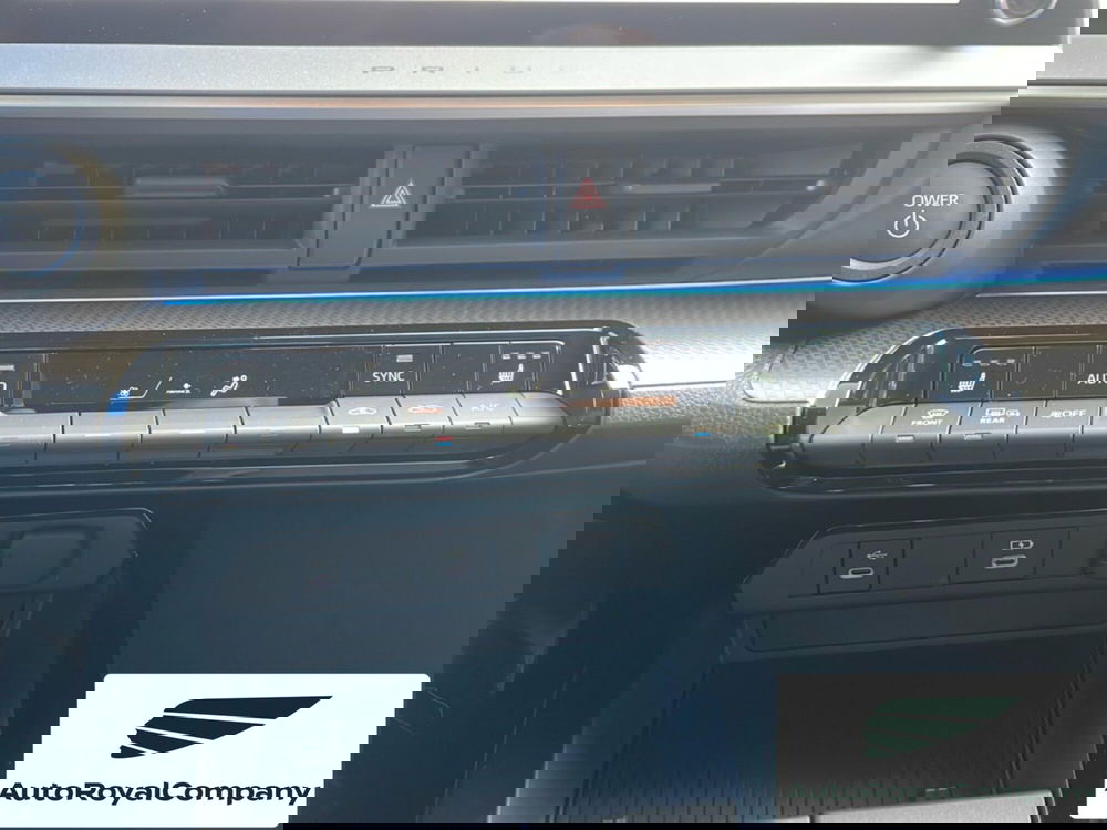 Toyota Prius nuova a Roma (5)